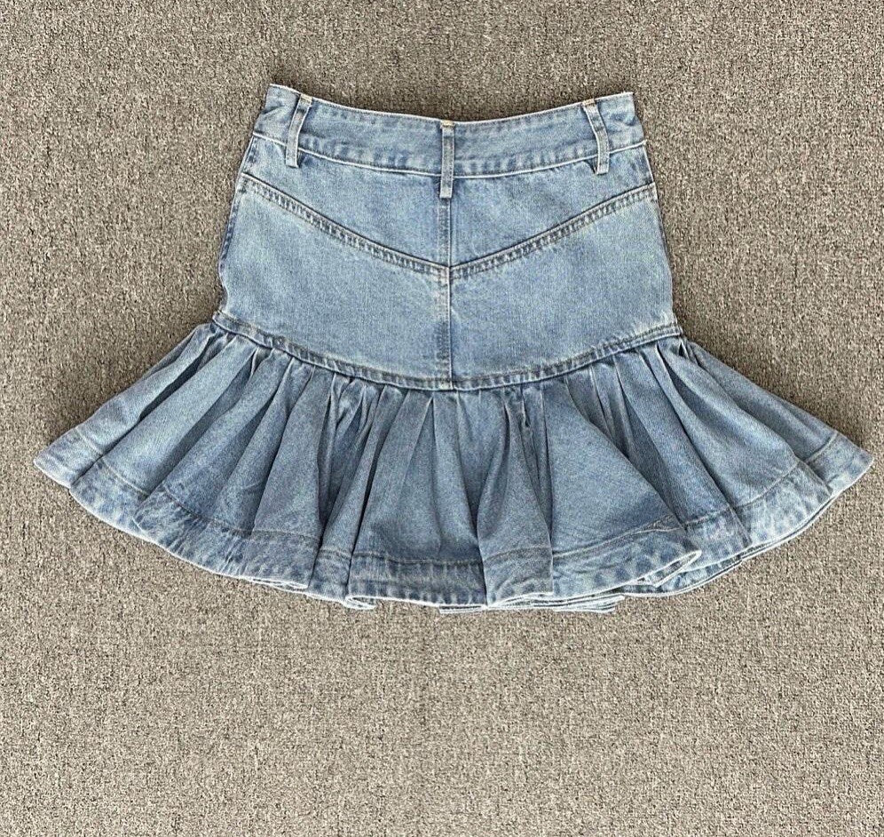 College skirt