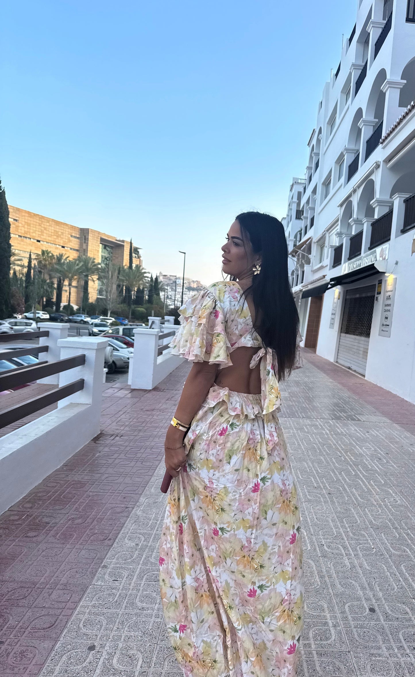 Yelly dress