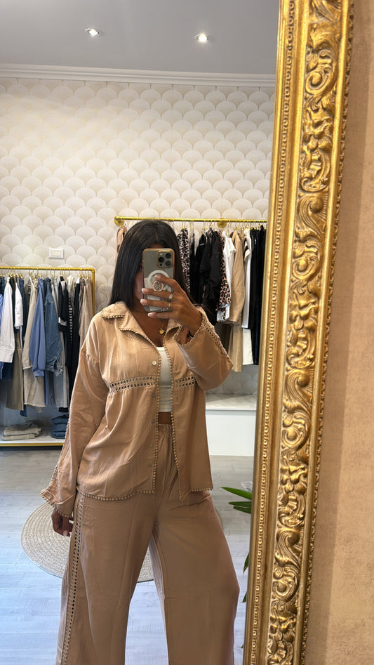 Camel set